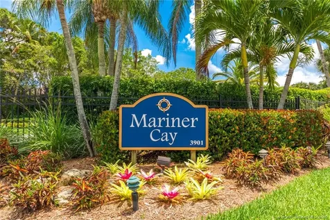 4104 SE Centerboard Lane Stuart FL 34997