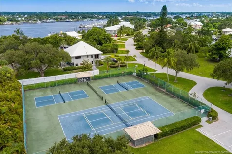 4104 SE Centerboard Lane Stuart FL 34997