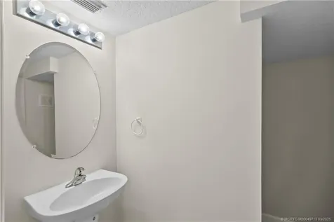 10472 SW Ashlyn Way Port St Lucie FL 34987