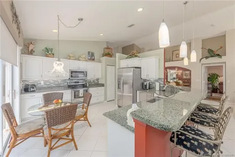 1632 SE Shelburnie Way Port St Lucie FL 34952