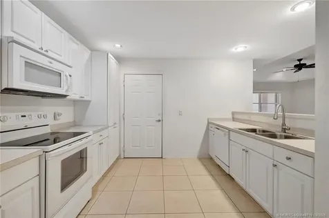 1804 E Sanderling Lane Fort Pierce FL 34982