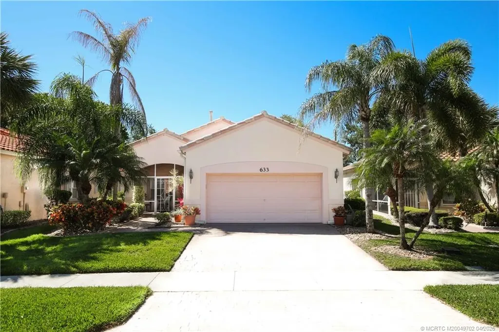 633 NW Whitfield Way Port Saint Lucie FL 34986
