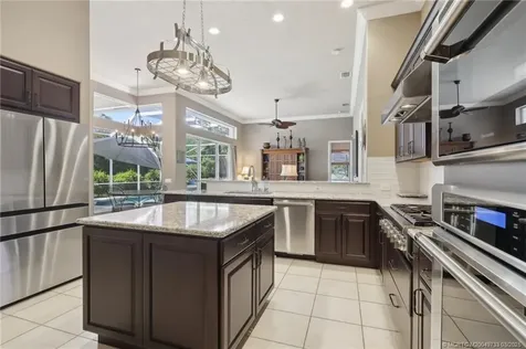 5718 SE Forest Glade Trail Hobe Sound FL 33455