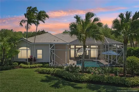 5718 SE Forest Glade Trail Hobe Sound FL 33455