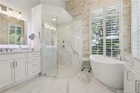 5718 SE Forest Glade Trail Hobe Sound FL 33455