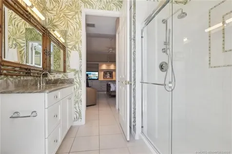 5718 SE Forest Glade Trail Hobe Sound FL 33455