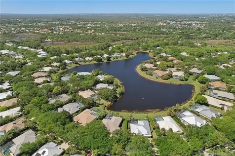 5718 SE Forest Glade Trail Hobe Sound FL 33455