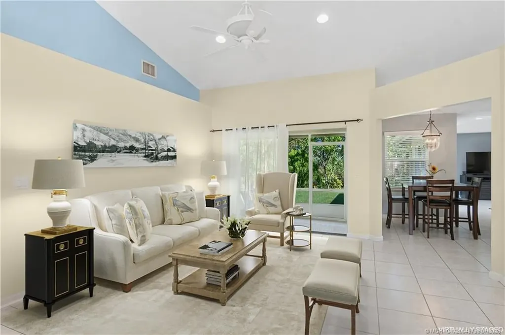 582 SE Southwood Trail Stuart FL 34997