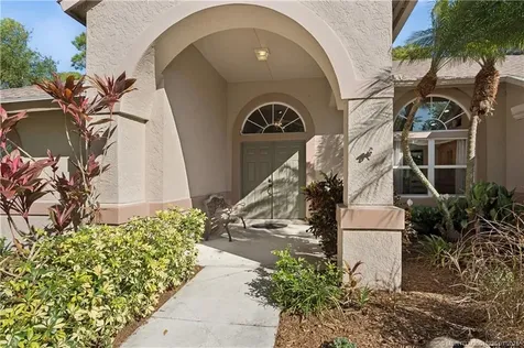 582 SE Southwood Trail Stuart FL 34997
