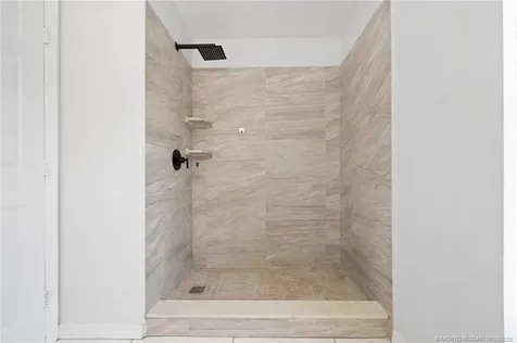 572 SW Mccomb Avenue Port Saint Lucie FL 34953