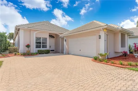 1414 SE Breton Lane Port St Lucie FL 34952