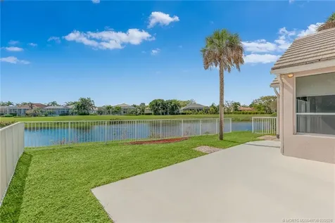 1414 SE Breton Lane Port St Lucie FL 34952