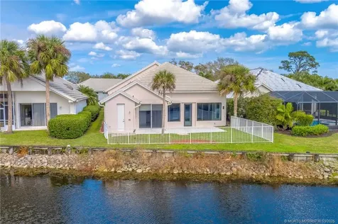1414 SE Breton Lane Port St Lucie FL 34952