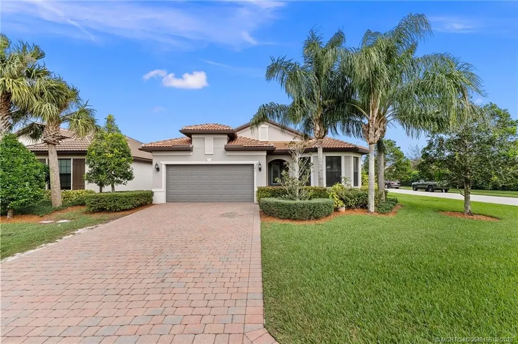 581 SE Monet Drive Port Saint Lucie FL 34984