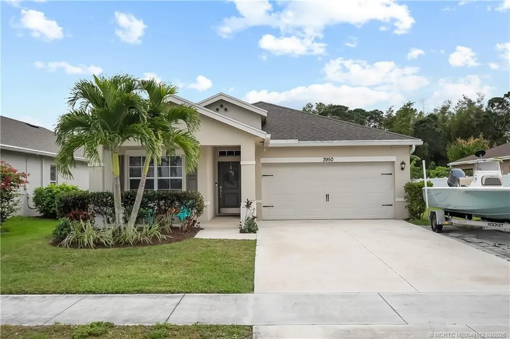 3950 SE Lee Street Stuart FL 34997