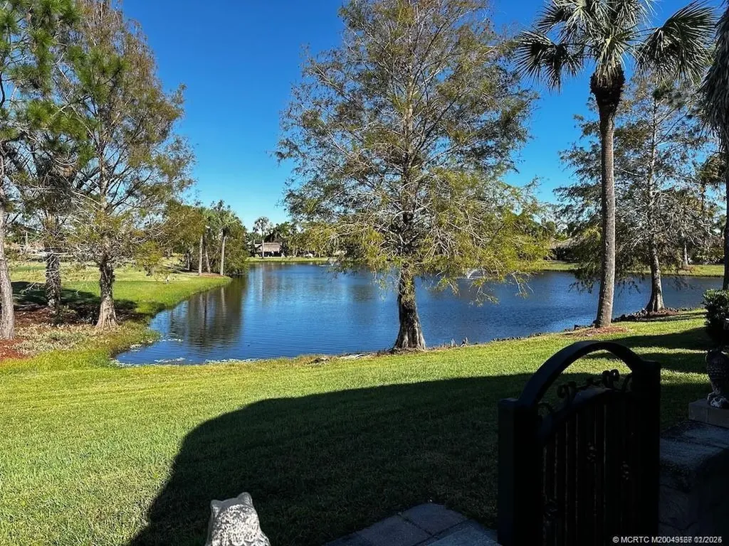 486 NW Boundary Drive Port Saint Lucie FL 34986