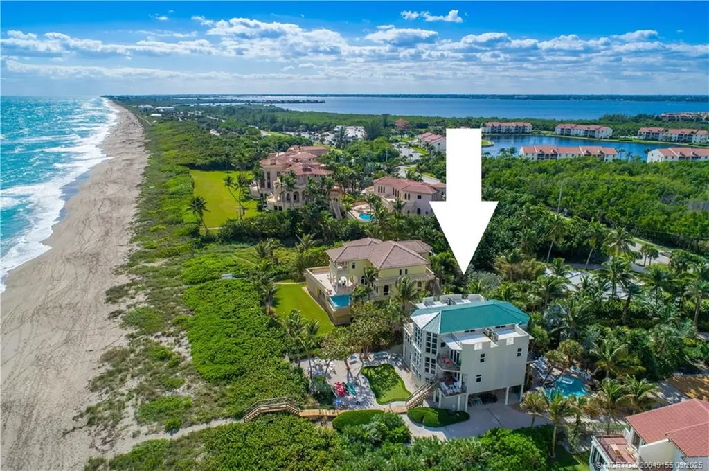4643 NE Ocean Boulevard Jensen Beach FL 34957