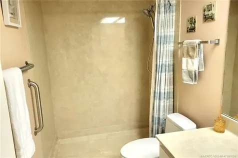 3852 SE Fairway W Stuart FL 34997