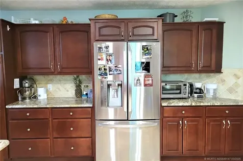 3852 SE Fairway W Stuart FL 34997