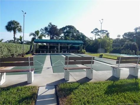 2950 SE Ocean Boulevard Stuart FL 34996