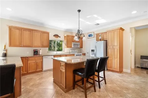 4732 SE Starling Way Stuart FL 34997