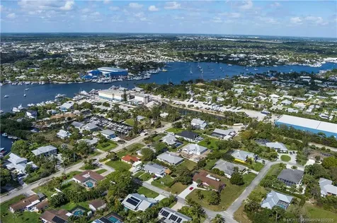 4732 SE Starling Way Stuart FL 34997