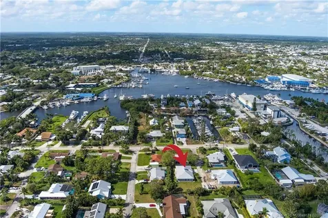 4732 SE Starling Way Stuart FL 34997