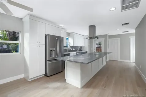 1036 NE Wright Avenue Jensen Beach FL 34957