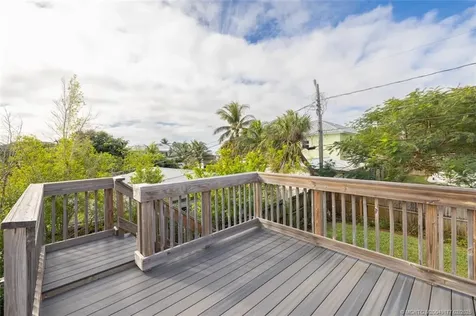 1036 NE Wright Avenue Jensen Beach FL 34957