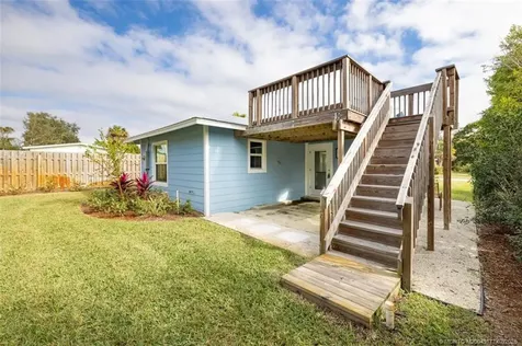 1036 NE Wright Avenue Jensen Beach FL 34957