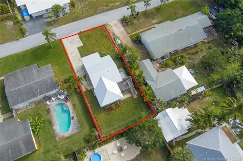 1036 NE Wright Avenue Jensen Beach FL 34957