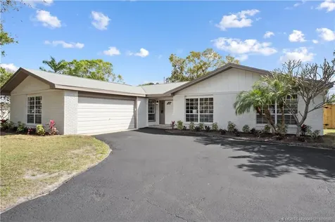 1336 42nd Avenue Vero Beach FL 32960