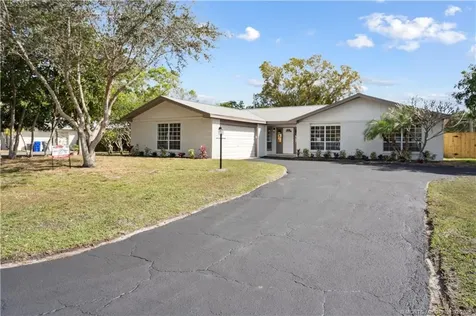 1336 42nd Avenue Vero Beach FL 32960