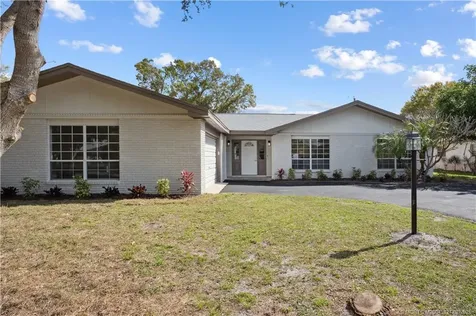 1336 42nd Avenue Vero Beach FL 32960