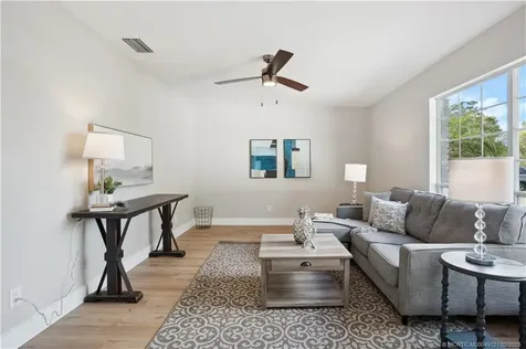 1336 42nd Avenue Vero Beach FL 32960