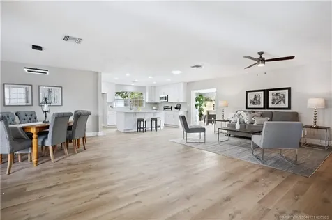 1336 42nd Avenue Vero Beach FL 32960