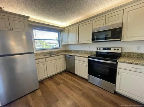 1270 SE Parkview Place Stuart FL 34994