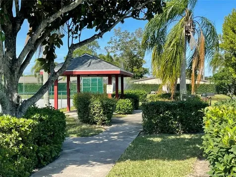 1270 SE Parkview Place Stuart FL 34994