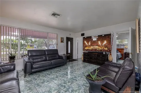 2613 Island Drive Miramar FL 33023