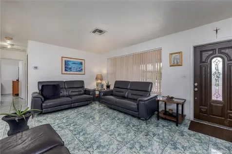 2613 Island Drive Miramar FL 33023