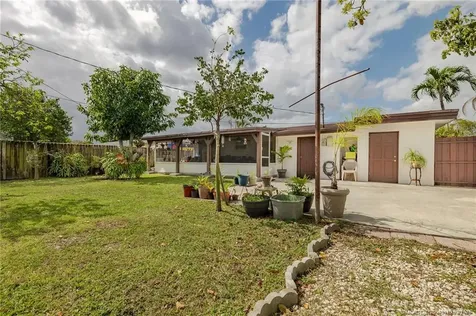 2613 Island Drive Miramar FL 33023