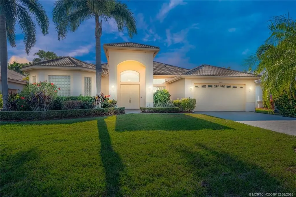 2016 SE Oxton Drive Port Saint Lucie FL 34952