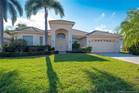 2016 SE Oxton Drive Port St Lucie FL 34952
