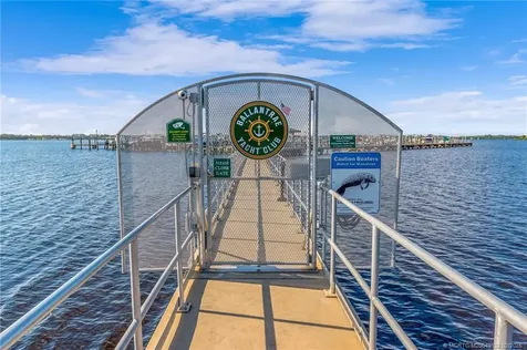 2016 SE Oxton Drive Port St Lucie FL 34952