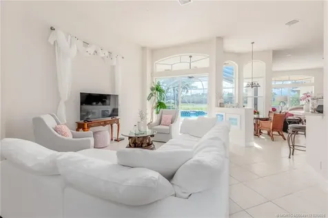 2016 SE Oxton Drive Port St Lucie FL 34952