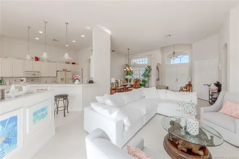 2016 SE Oxton Drive Port St Lucie FL 34952