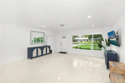 509 SW North Carolina Drive Stuart FL 34994