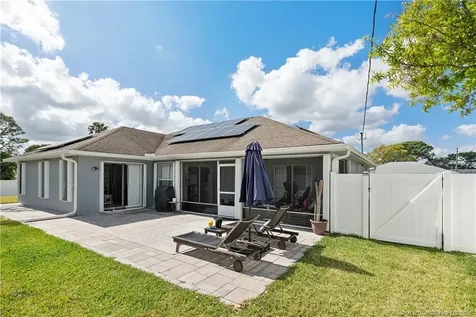 1991 SE Dock Street Port St Lucie FL 34952