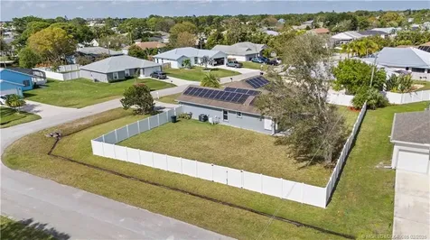 1991 SE Dock Street Port St Lucie FL 34952