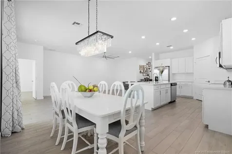 2060 NW Golden Oak Trail Jensen Beach FL 34957